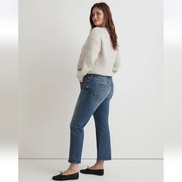 Madewell Mid Rise Kick out - Picture 3 of 7